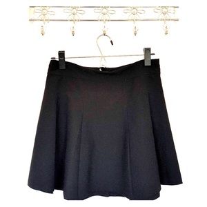 NWOT▪️High Waisted Skater Skirt